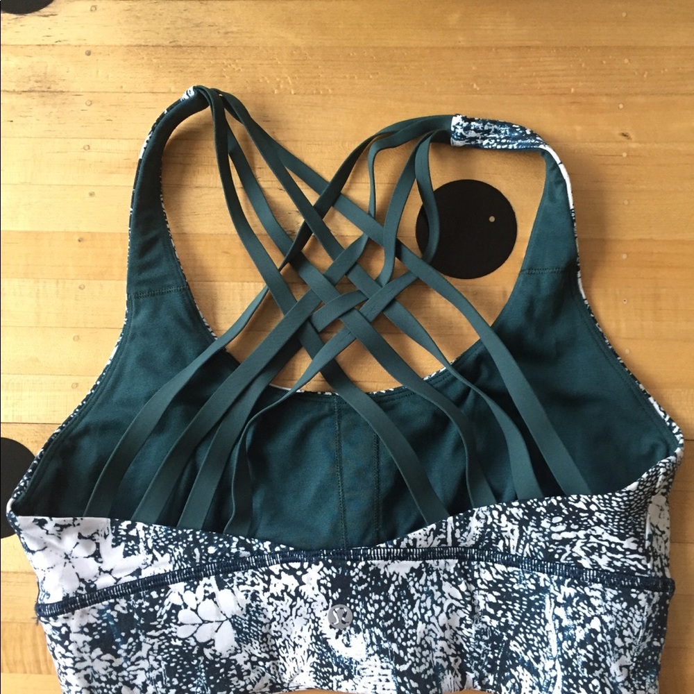 Lululemon Green Free To Be Moved Sports Bra Size 8